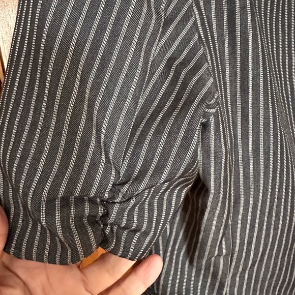 Necessary Objects Blazer in Size S - Picture 6 of 7